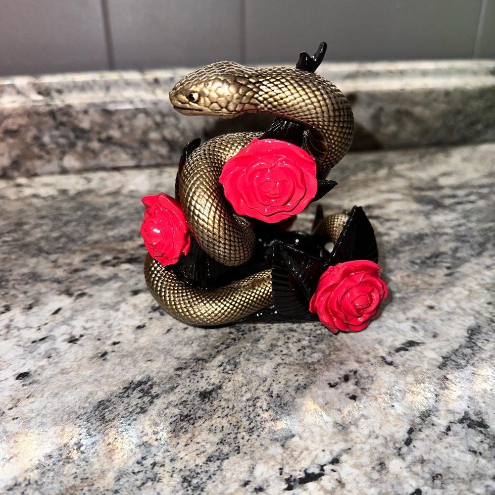 Bath and body works soap holder